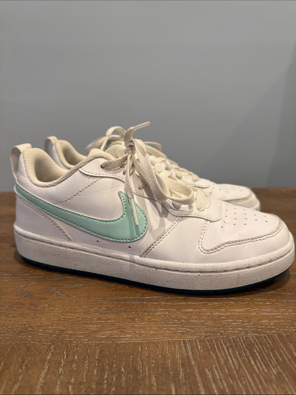 Nike Court Borough 5y White Sneakers with Mint Green Swoosh